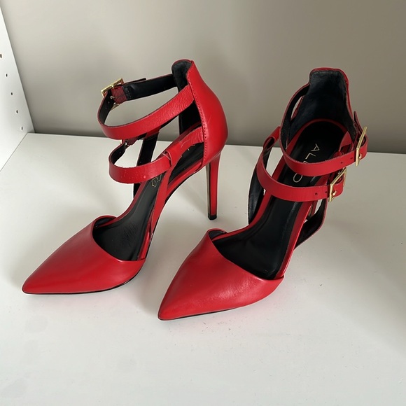 Aldo red heels size 6 - Picture 2 of 4